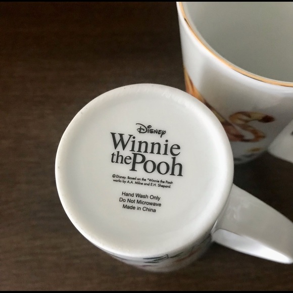 Winnie the Pooh Golden Flowers Latte Mugs (2) - Picture 4 of 5